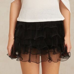 NEW Miss Rosier Vappu Color Black Block Ruched Co-ord Set